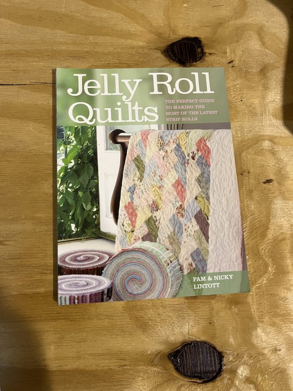 LIBRO JELLY ROLL QUILTS - No pedir