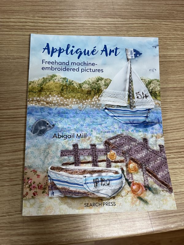 LIBRO APPLIQUÉ ART