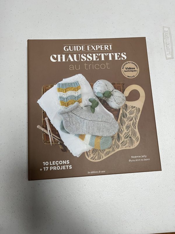 LIBRO GUIDE EXPERT CHAUSSETTES AU TRICOT