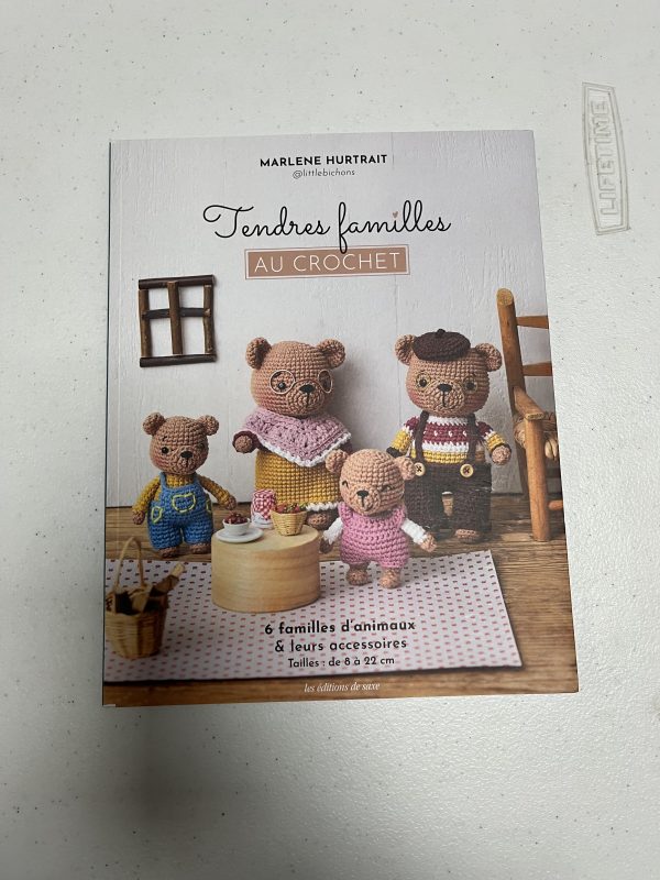 LIBRO TENDRES FAMILLES AU CROCHET